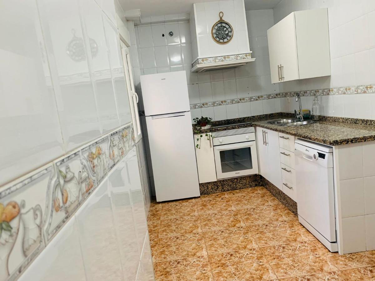 Apartamentos Custodio Аямонте Екстериор снимка